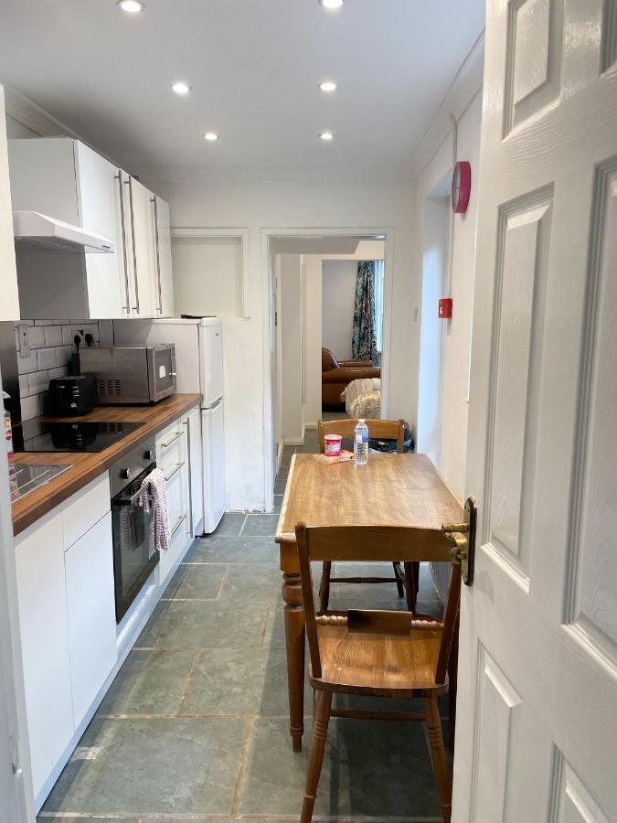 217 Roden Street Appartement Belfast Buitenkant foto
